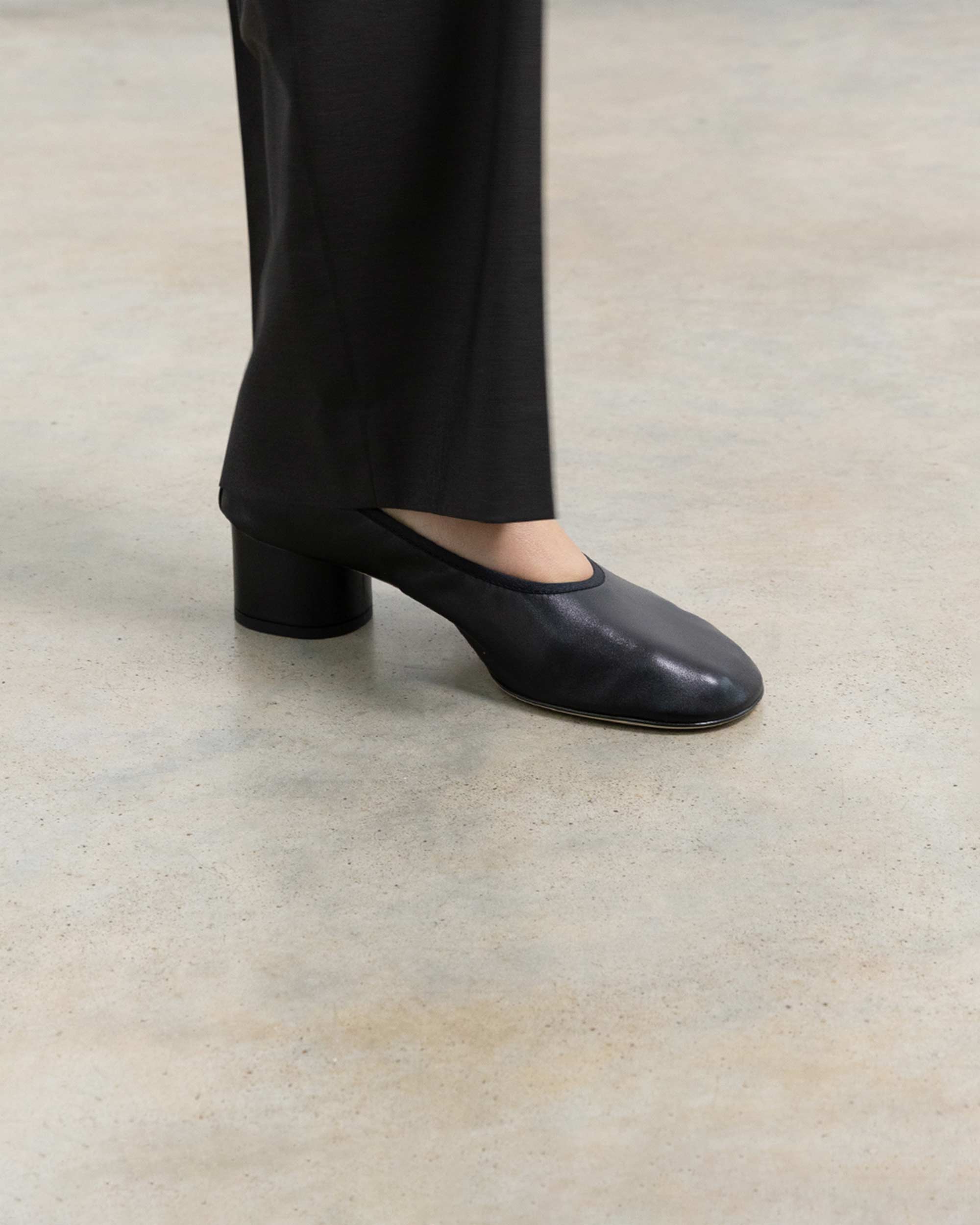 Leather Pumps, Black — Made in Italy | Dear Frances